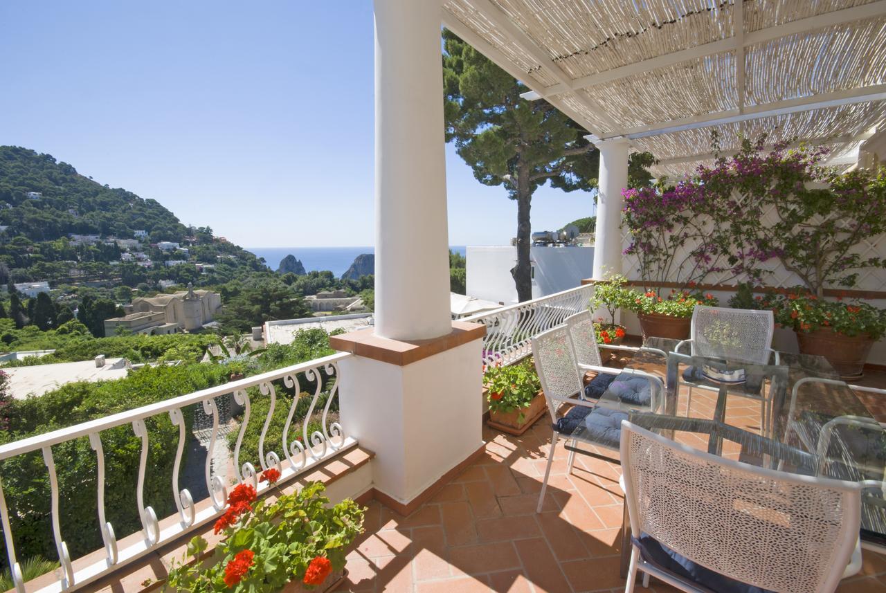 Apartment Carthusia Capri