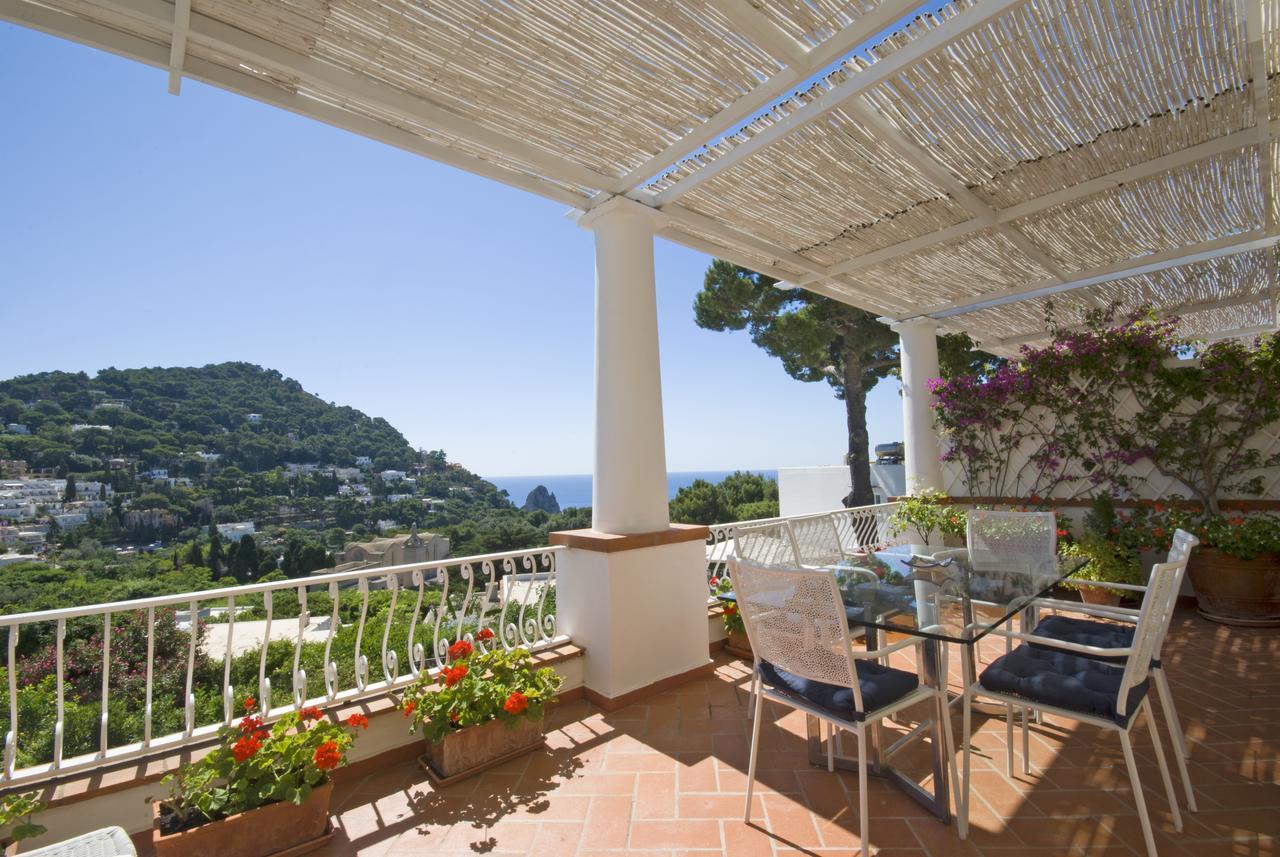 Apartment Carthusia Capri