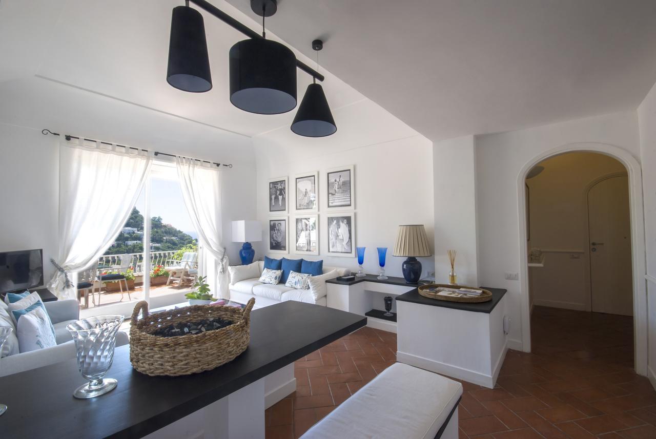 Carthusia Apartment